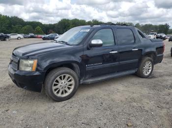  Salvage Chevrolet Avalanche