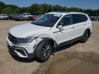  Salvage Volkswagen Tiguan