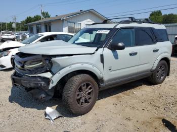  Salvage Ford Bronco