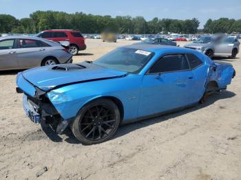  Salvage Dodge Challenger