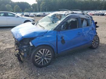  Salvage Nissan Kicks