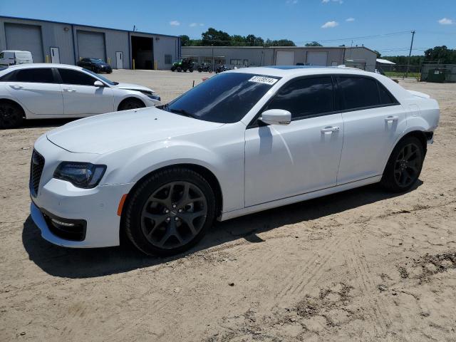  Salvage Chrysler 300