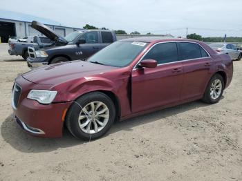  Salvage Chrysler 300