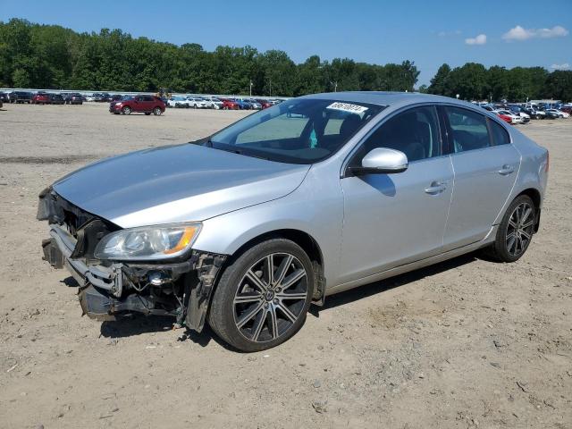  Salvage Volvo S60