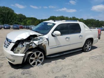  Salvage Cadillac Escalade