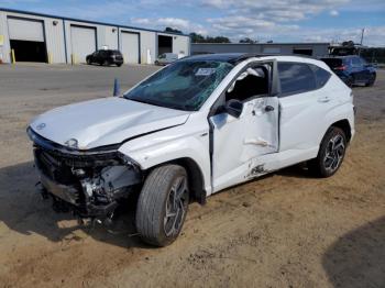  Salvage Hyundai KONA