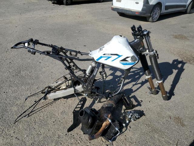  Salvage Suzuki Dirtbike