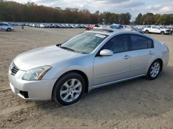  Salvage Nissan Maxima