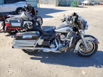  Salvage Harley-Davidson Fl