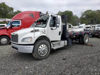  Salvage Freightliner M2 106 Med