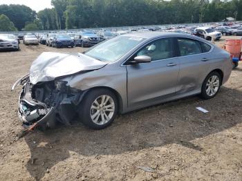  Salvage Chrysler 200