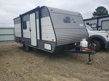  Salvage Coleman Rv