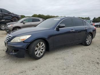  Salvage Hyundai Genesis