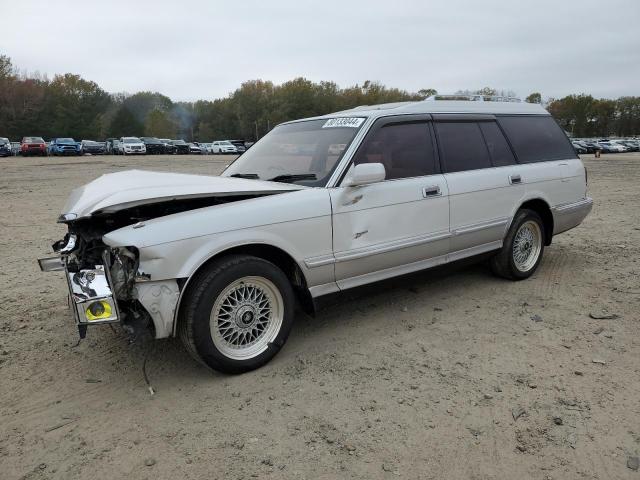  Salvage Toyota Crown Plat