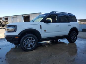  Salvage Ford Bronco