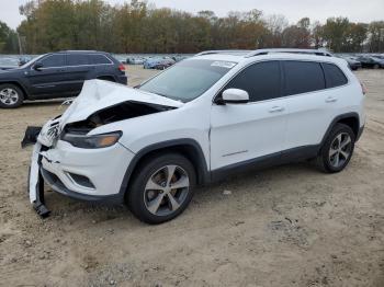  Salvage Jeep Grand Cherokee