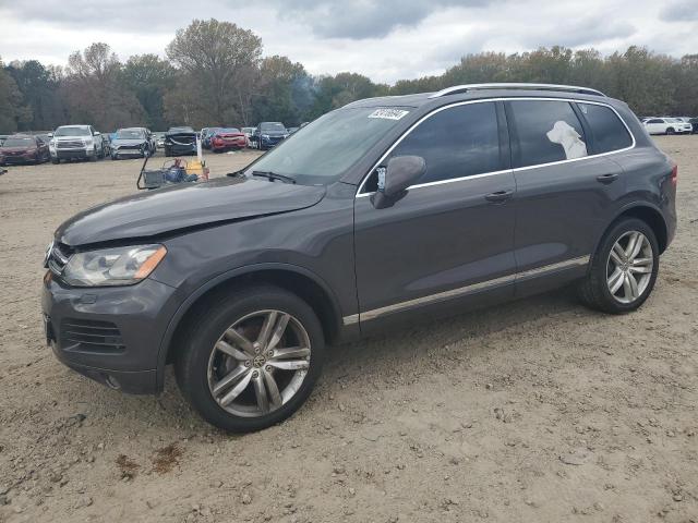  Salvage Volkswagen Touareg