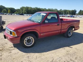  Salvage Chevrolet S-10