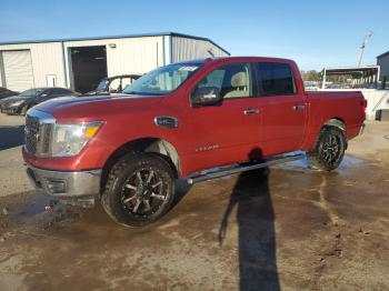  Salvage Nissan Titan