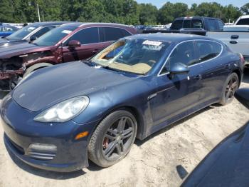  Salvage Porsche Panamera