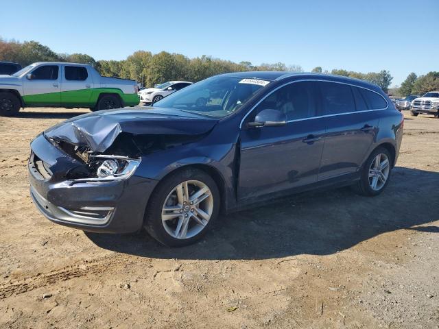  Salvage Volvo V60