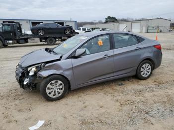  Salvage Hyundai ACCENT