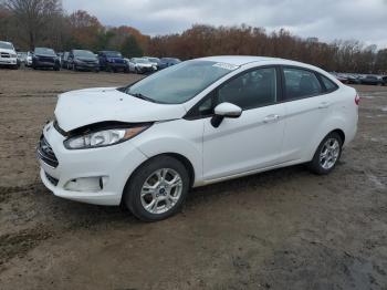  Salvage Ford Fiesta