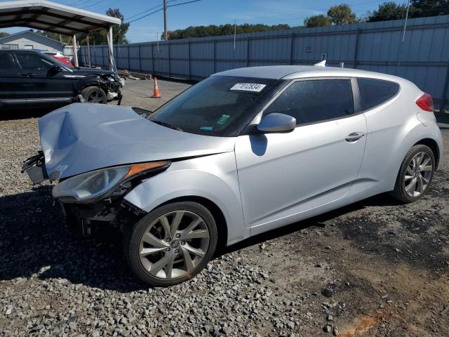  Salvage Hyundai VELOSTER