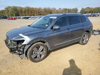  Salvage Volkswagen Tiguan