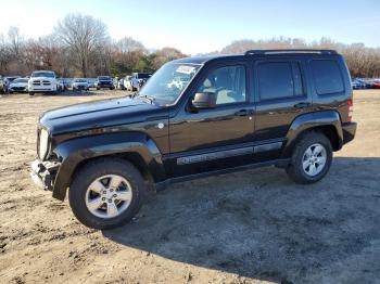  Salvage Jeep Liberty