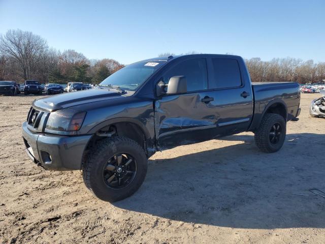  Salvage Nissan Titan