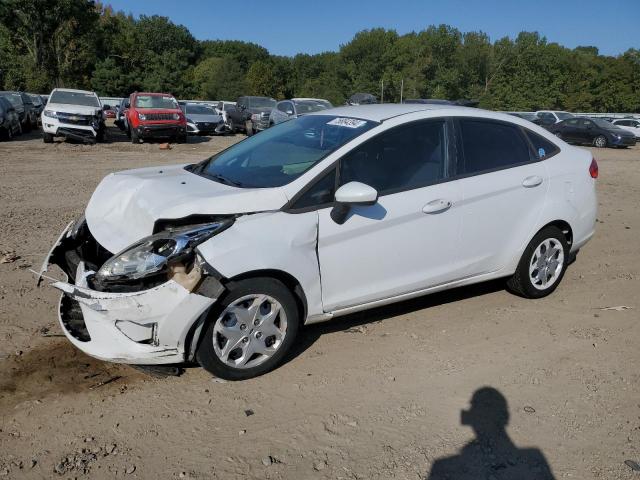  Salvage Ford Fiesta