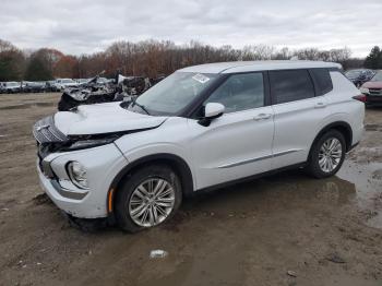  Salvage Mitsubishi Outlander