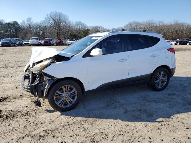  Salvage Hyundai TUCSON