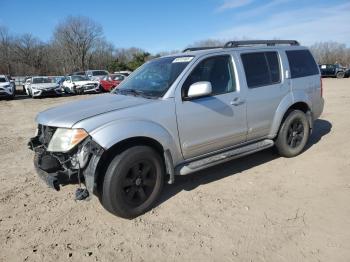  Salvage Nissan Pathfinder