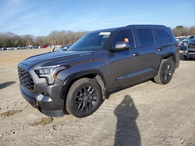  Salvage Toyota Sequoia