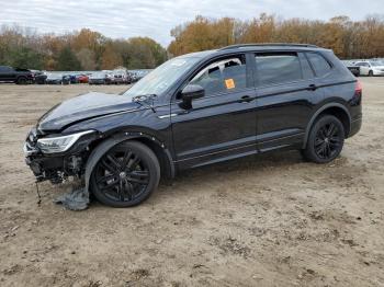  Salvage Volkswagen Tiguan