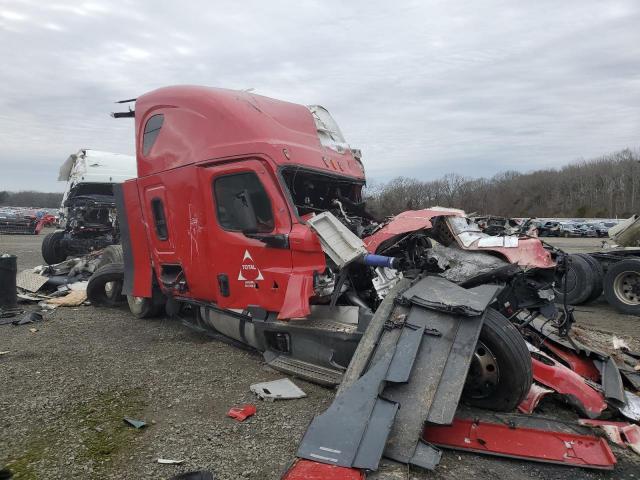  Salvage Freightliner Cascadia 1