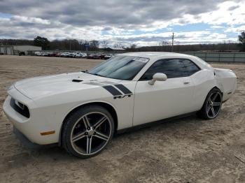  Salvage Dodge Challenger