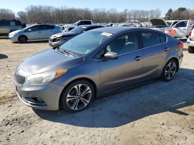  Salvage Kia Forte