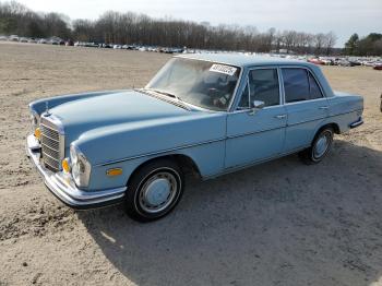  Salvage Mercedes-Benz 280-Class