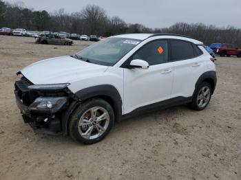  Salvage Hyundai KONA