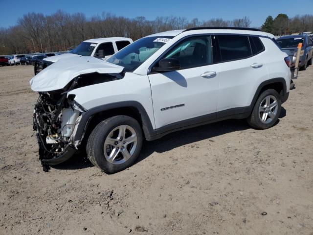  Salvage Jeep Compass