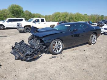  Salvage Dodge Challenger