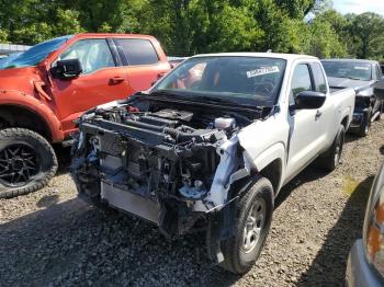  Salvage Nissan Frontier