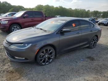  Salvage Chrysler 200