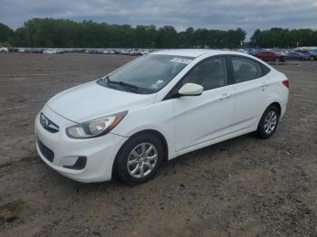  Salvage Hyundai ACCENT