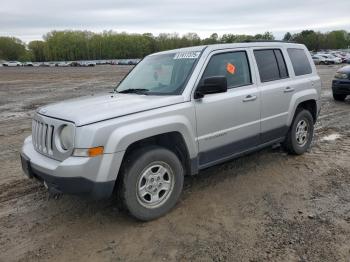  Salvage Jeep Patriot