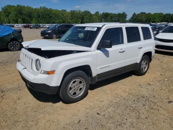  Salvage Jeep Patriot