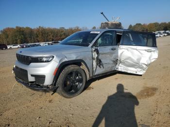  Salvage Jeep Grand Cherokee